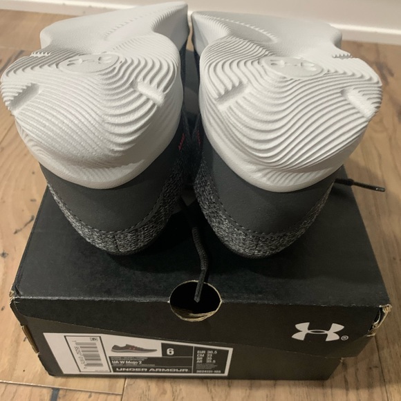 Under Armour Women’s Running shoes - Picture 3 of 5